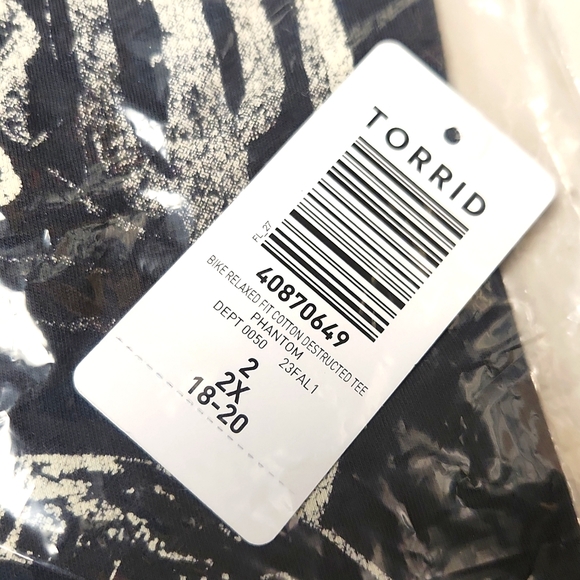 ❤️NWT VINTAGE TORRID TEE - MOTORCYCLE BIKER DISTRESSED - 100% COTTON - PLUS SIZE - Picture 10 of 13